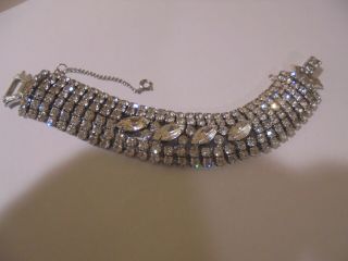 Vintage - - Weiss - - 6 Rows Of Clear Rhinestone - - - Bracelet