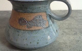 Vintage Hand Thrown Turtle Design Pottery Coffee Mug No Spill Travel Mug Signed 3
