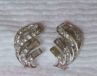 Vintage Crown Trifari Silver Pave Rhinestones Clip Earrings Alfred Philippe