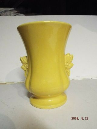 Vintage Mccoy Usa Art Pottery Double Leaf & Berries Handled Yellow Vase