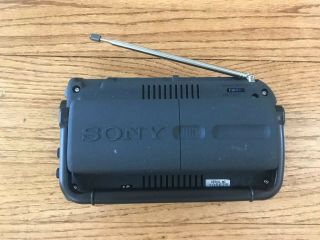 Vintage Sony Color Watchman TV FDL - 380 - AM/FM Radio tilt back base W/ AC Adapter 2