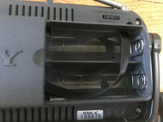 Vintage Sony Color Watchman TV FDL - 380 - AM/FM Radio tilt back base W/ AC Adapter 3