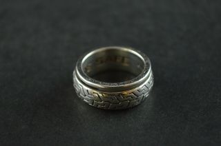 Vintage Sterling Silver Band Ring W Decorative Spinning Center - 16.  6g