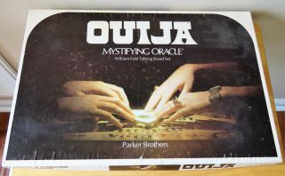 Vintage 1972 Ouija Board Mystifying Oracle William Fuld Talking Set Parker Bros.