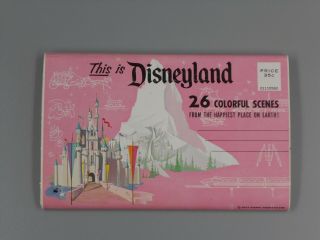 Vintage Disneyland Souvenir - 26 Colorful Scenes Of Walt Disney 