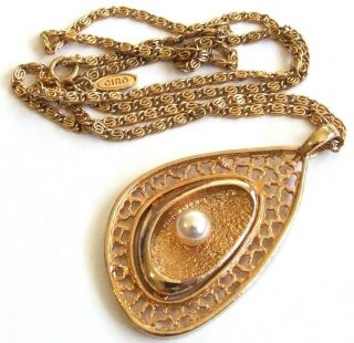 Vintage 1960s Goldtone Abstract Design Faux Pearl Pendant & Chain Necklace Ciro