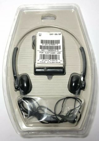 NOS Vintage Sony FM Walkman SRF - 36 FM Stereo Receiver in packaging W/ Headphone 3