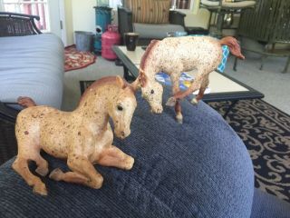 Breyer Red Roan Lying Down And Scratching Foals - Set Of 2 - Vintage