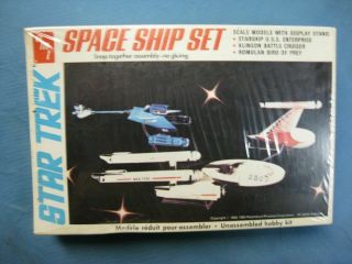 Vintage 1983 Amt 6677 Star Trek Space Ship Set Model Enterprise