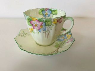 Paragon Vintage Cup & Saucer Scalluped By Appt Her Majesty Queen England