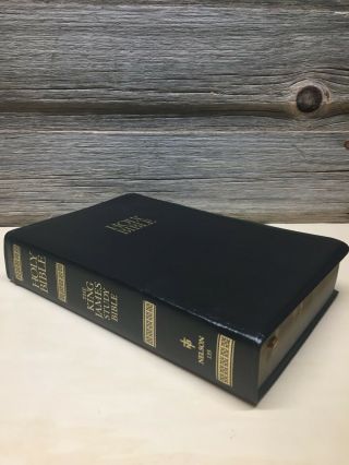 The King James Study Bible • Nelson 135 • Black Bonded Leather • 1988