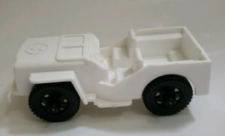 Vintage Tim - Mee Toys White Plastic JEEP,  Aurora Illinois Made In The U.  S.  A. 3