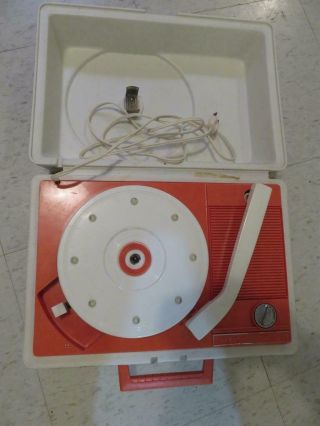 Vintage 1960s Childs G.  E.  Solid State Record Player In Case