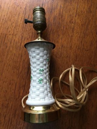 Vintage Belleek Shamrock Basket Weave Lamp Light Brass 11 