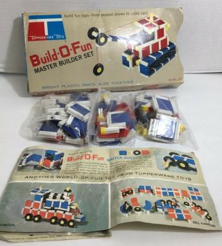 Vintage Tupperware Tuppertoys Toy Build - O - Fun Master Builder Set No.  102