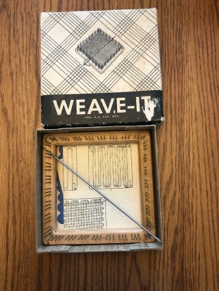 Vintage Weave - It Donar 4 " Weaving Wood Hand Loom,  6 " Needle And Box Made In Usa