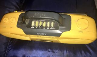 Vtg Sony Sports Water - Resistant Stereo AM/FM Cassette Recorder Yellow CFS - 902 5