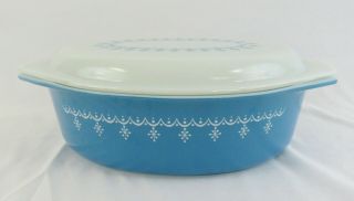 Vintage Pyrex " Snowflake Blue " 2.  5qt Oval Casserole Baking Dish With Lid