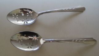 2 Vintage Ekco Slotted Serving Spoons Stainless Steel Daisy Flower 8” U.  S.  A.