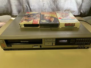 Sony Betamax Sl 2400 Vcr Player And Tapes