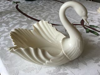 Large Vintage Lenox Fine China Swan Bowl Made In The U.  S.  A.  Approx 12 " X 9 "