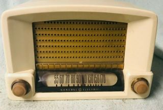 Vintage Ge General Electric Tubetable Top Am Radio Model 115w - Unrestored -