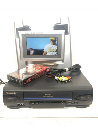 Panasonic Pv - V4022 Omnivision Vhs Video Cassette Player Recorder Vcr Remote