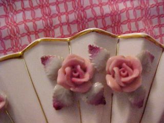 Lefton Vintage Hand Vase w/Fan.  Pink roses white Fan.  Pink nails Minty 3