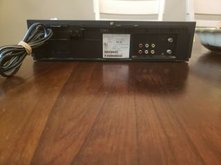 Quasar Omnivision VHQ - 950 VCR 4 Head HiFi Stereo VHS Player Fully Functional 2