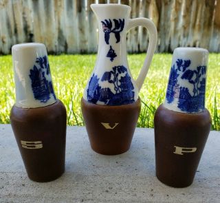 Vtg Hakusan Porcelain Wood Salt And Pepper Shaker Vinegar Blue Willow Japan 60s