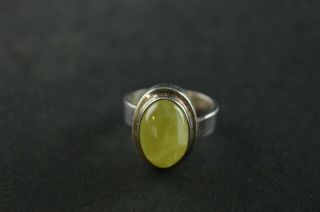 Vintage Sterling Silver Lime Green Stone Oval Ring - 8g