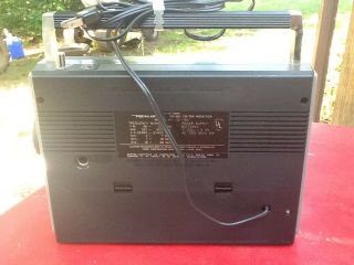 Vintage Realistic (Radio Shack) DX - 60 CB/SW - 60 Radio.  Model 12 - 764 3
