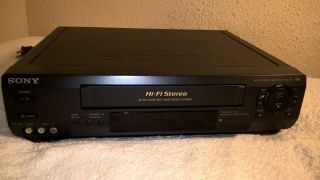 Sony Slv - N50 Vcr Vhs Video Player Recorder,  Av Cable,  Remote,