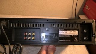 SONY SLV - N50 VCR VHS Video Player Recorder,  AV Cable,  REMOTE, 5