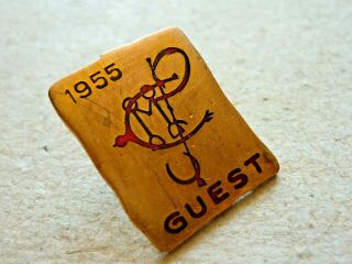 UNKNOWN VINTAGE HORSE RACING RACECOURSE GUEST BADGE 1955 POSSIBLY AMERICAN? 2
