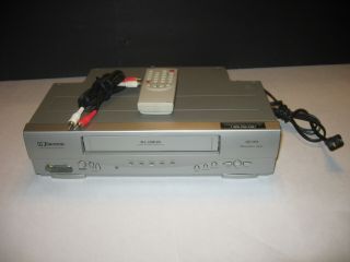 Emerson Ewv404 Vcr 4 Head Vhs With Remote & A/v Cables