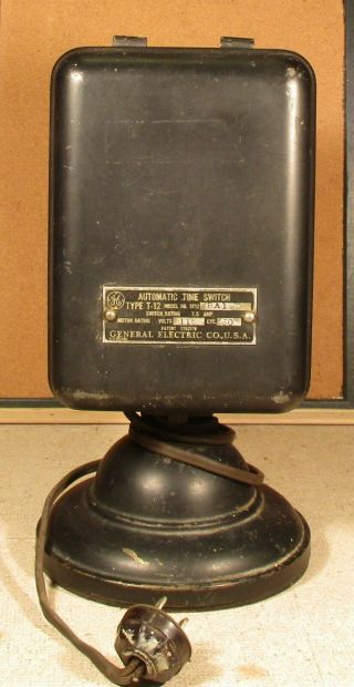 Vintage General Electric Time Switch type T - 12 model 3T12 5
