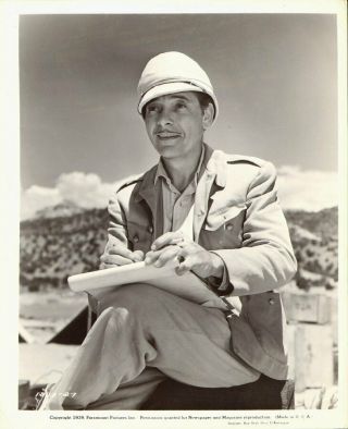 Ronald Colman Vintage 1930s Candid Hollywood Portrait Photo