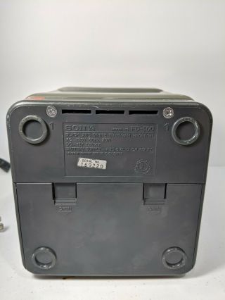Vintage Sony Mega Watchman FD - 500 B&W TV Am/Fm Receiver Retro Travel 8