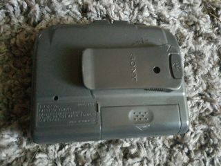 Sony WM - EX122 Walkman Cassette Player MEGA BASS,  No headphones Batteries includ 3