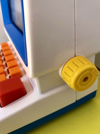 Vintage TOMY - TUTOR PLAY COMPUTER Keyboard Learning Toy Educational 1985 3