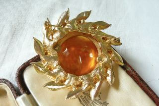 VINTAGE JEWELLERY AMBER GLASS OPEN BACKED BROOCH PIN LOVELY 3