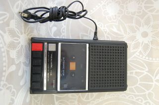 Vintage Realistic Ctr - 40 Cassette Tape Recorder