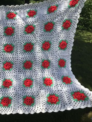 Vintage Handmade Raised 3D Flowers Soft Rose Crochet Afghan Throw Red Floral 2