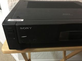 Sony SLV - R1000 Studio Editing - VHS Hi - Fi VCR 2