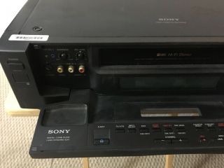 Sony SLV - R1000 Studio Editing - VHS Hi - Fi VCR 5