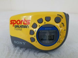 Sony Sports Walkman AM/FM Radio with Headset Arm Band Yellow 2