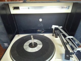 General Electric Wildcat Portable Solid State Stereo Record Player 3 Speed