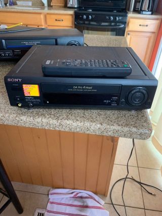 Sony Slv - 495 Video Cassette Recorder Da Pro 4 Head Vcr Vhs With Remote