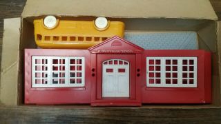 Vintage Plasticville School House Kit Sc - 4